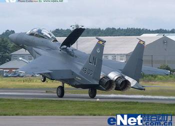 MAYA打造F15战斗机模型 飞特网 MAYA建模教程