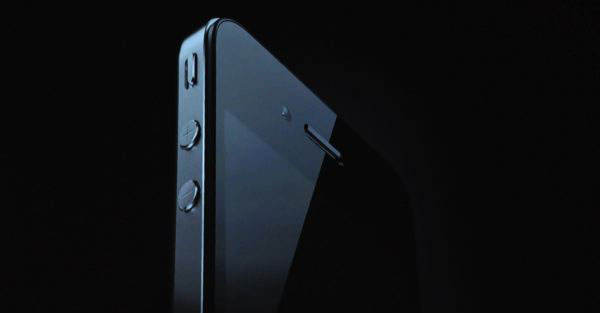 iPhone 4手机设计 飞特网 工业设计