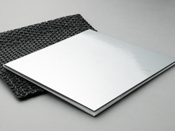 黑&白 经典简洁画册设计作品