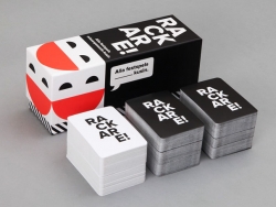 游戏卡牌包装设计