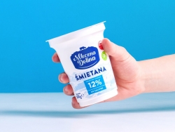 清新风格酸奶包装盒设计