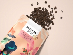 清新插画风格咖啡豆包装袋设计